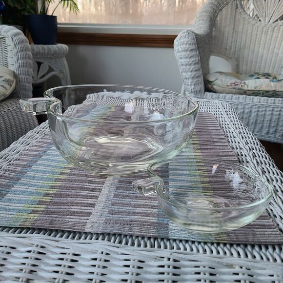 Vintage Hazel Atlas Glass Orchard Pattern Apple Glass Ware Small and Large Bowls - Picture 3 of 5